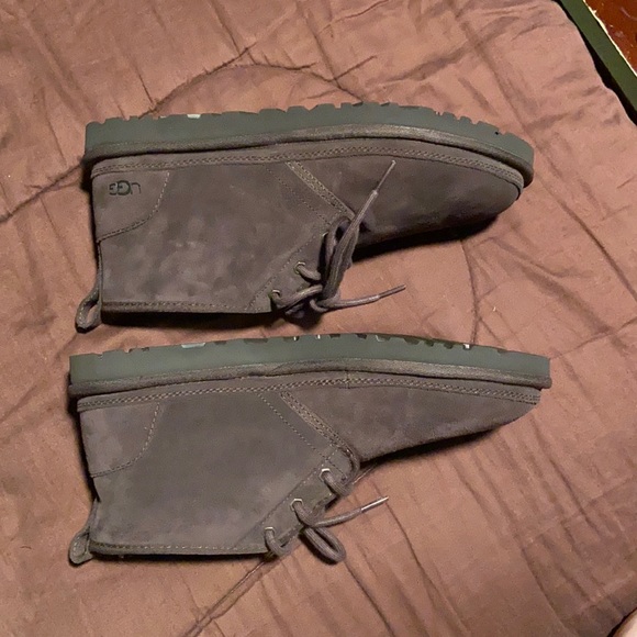 PERFECT FOR CHRISTMAS GIFT!   Men’s Laced Boots by UGG Brand.  NWOT! main image 4
